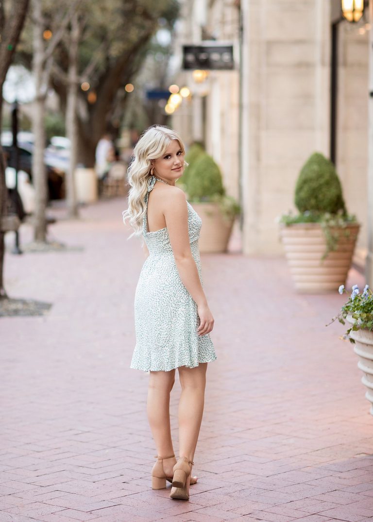 Sydney{Senior ’21} Dallas Senior Photographer | Clara Bella Photography ...