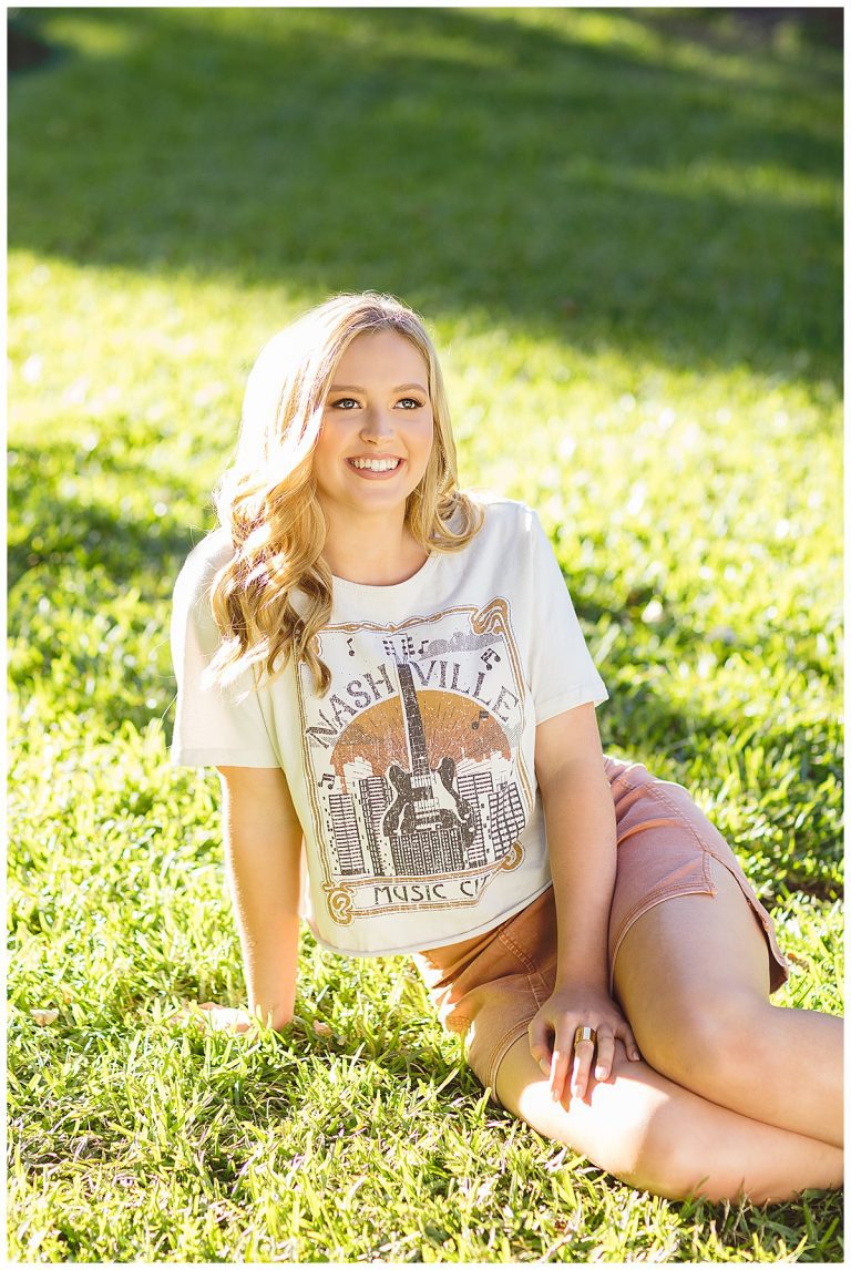 Kaley {Senior ’22} Dallas Senior Photographer | Clara Bella Photography ...